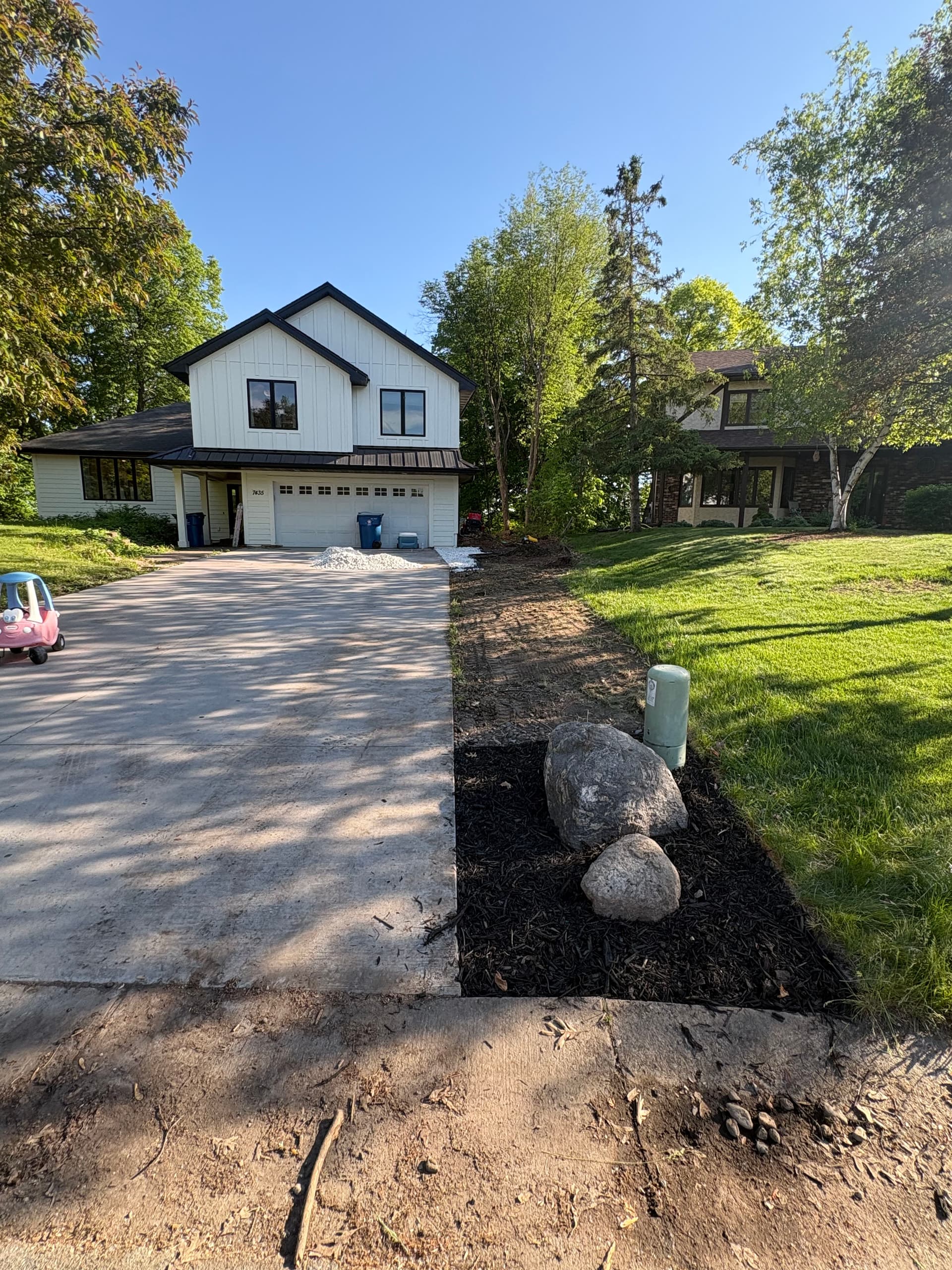 Gallery photos for Driveway Grading and Rock Work Done Right: Image #2